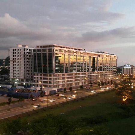 קוטה קינבלו Paradise Suite At Sutera Avenue מראה חיצוני תמונה